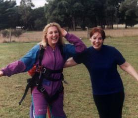 deblara.jpg (12445 bytes)