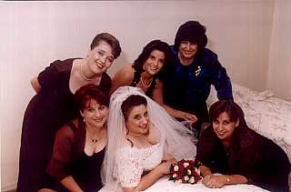 womenwedding.jpg (9805 bytes)